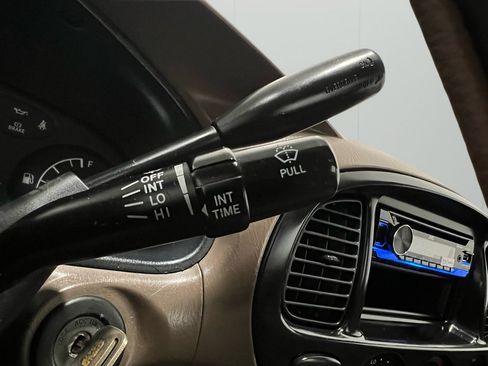 Used 2000 Toyota Tundra Regular Cab 2WD image 27