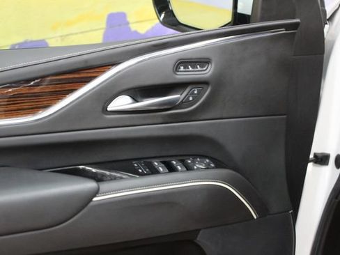 Used 2021 Cadillac Escalade Premium Luxury w/ Driver Assist Tech Package AWD/4WD image 13