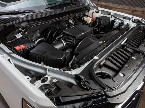 Used 2024 GMC Sierra 3500 SLE w/ SLE Value Package image 40