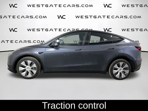 Used 2023 Tesla Model Y Long Range image 5
