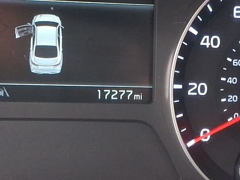 Used 2023 Kia Forte LXS FWD image 19