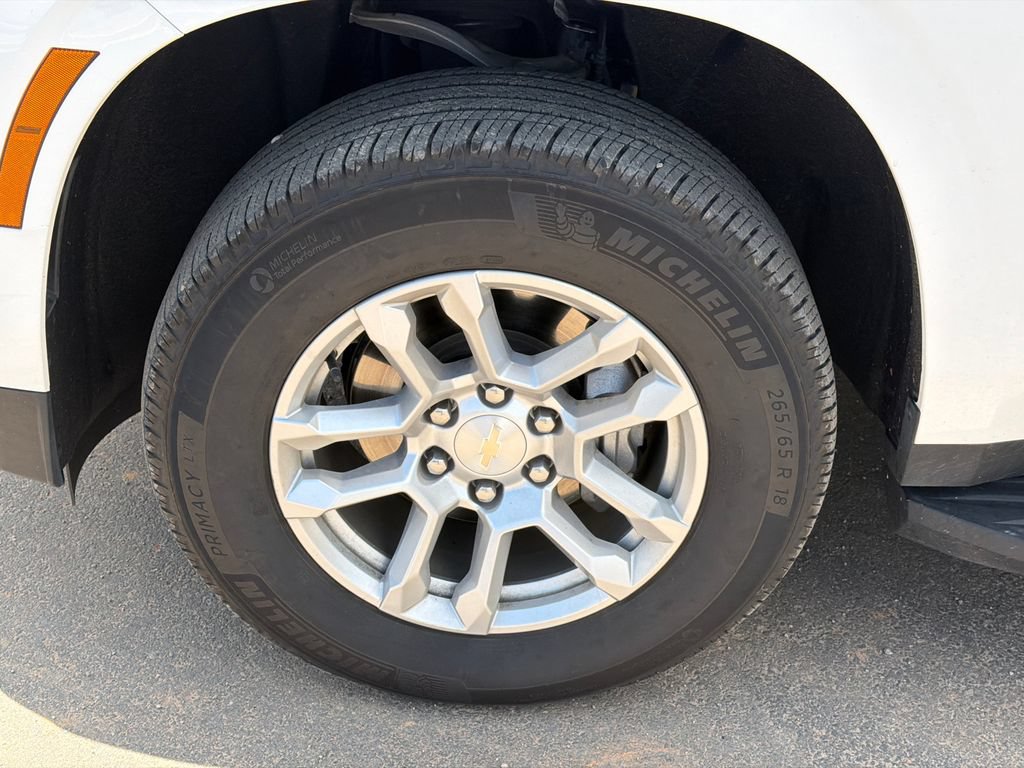 Used 2025 Chevrolet Tahoe LT AWD/4WD image 11