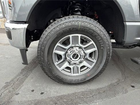 New 2026 Ford F250 Lariat image 10