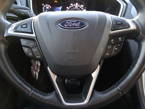 Used 2016 Ford Fusion Titanium w/ Terracotta Package image 32