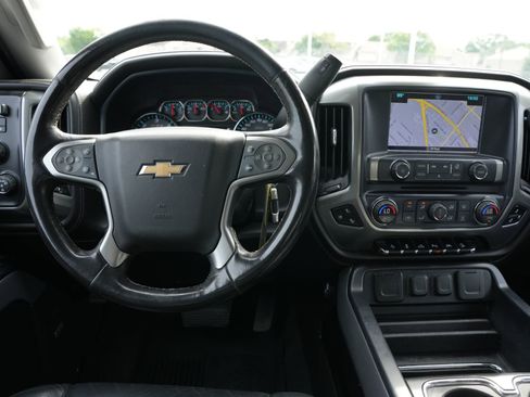 Used 2018 Chevrolet Silverado 1500 LTZ Z71 w/ LTZ Plus Package AWD/4WD image 9