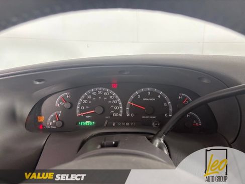 Used 2003 Ford F150 XLT RWD image 11