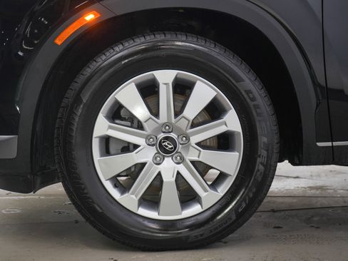 Used 2025 Hyundai Palisade SEL AWD/4WD image 32
