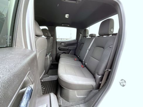 Used 2024 GMC Canyon Elevation w/ Trailering Package image 19