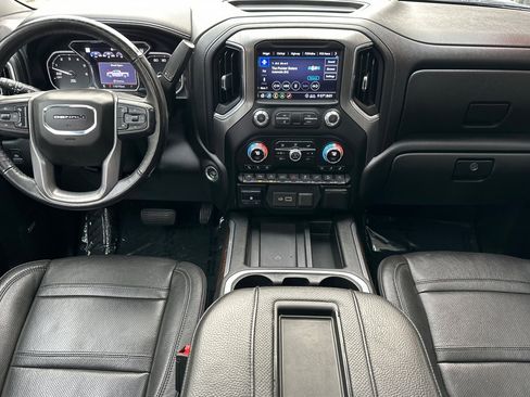 Certified 2020 GMC Sierra 1500 Denali w/ Denali Ultimate Package image 16