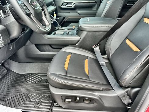 New 2026 GMC Sierra 2500 AT4 w/ AT4 Premium Plus Package AWD/4WD image 24