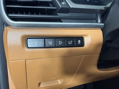 Used 2024 Kia Telluride EX X-Line AWD/4WD image 23