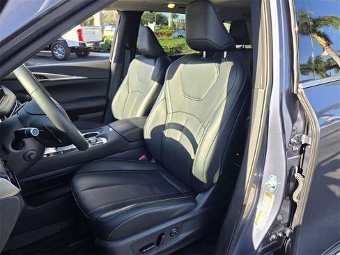 Certified 2026 INFINITI QX60 Luxe w/ Cargo Package image 12