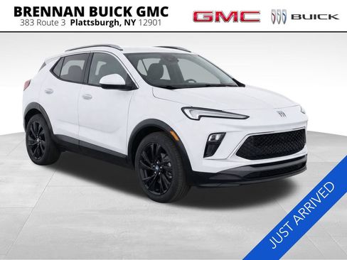 Certified 2024 Buick Encore GX Sport Touring AWD/4WD image 7