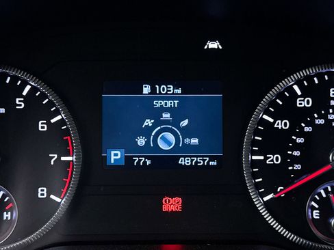 Used 2021 Kia Telluride EX w/ EX Premium Package image 5