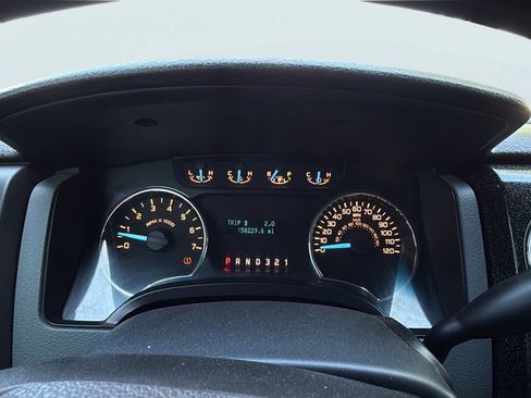 Used 2012 Ford F150 XLT AWD/4WD image 11