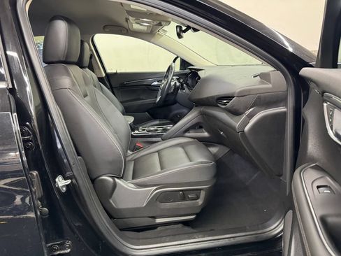 Used 2023 Buick Envision Essence AWD/4WD image 28