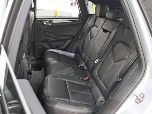 Used 2016 Porsche Macan S AWD/4WD image 25