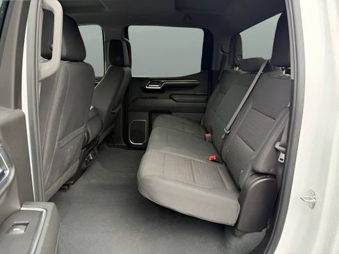 Used 2024 Chevrolet Silverado 1500 LT AWD/4WD image 16