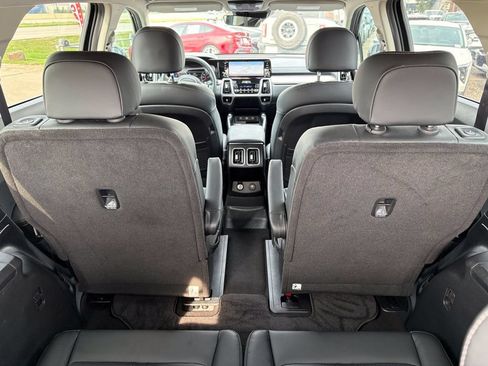 Certified 2022 Kia Sorento S FWD image 16