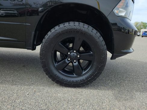 Used 2019 RAM 1500 Express w/ Wheel & Sound Group AWD/4WD image 27