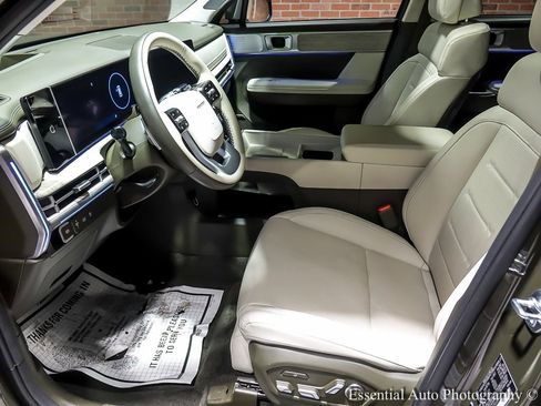 Used 2025 Hyundai Santa Fe Calligraphy image 14