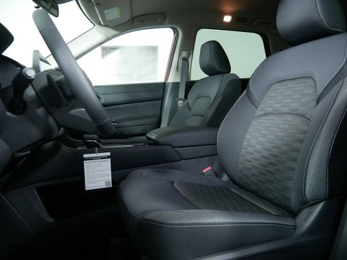 New 2026 Nissan Pathfinder SV AWD/4WD image 13