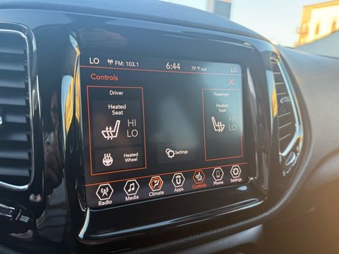 Used 2017 Jeep Compass Limited image 20