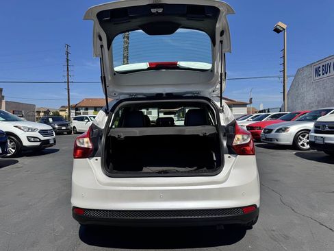 Used 2014 Ford Focus Titanium FWD image 24