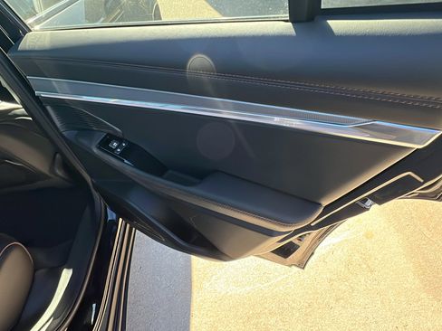 Used 2024 Jeep Wagoneer Launch Edition image 20