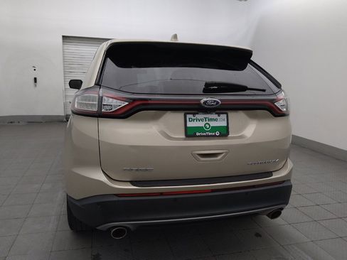 Used 2017 Ford Edge Titanium w/ Equipment Group 301A FWD image 6