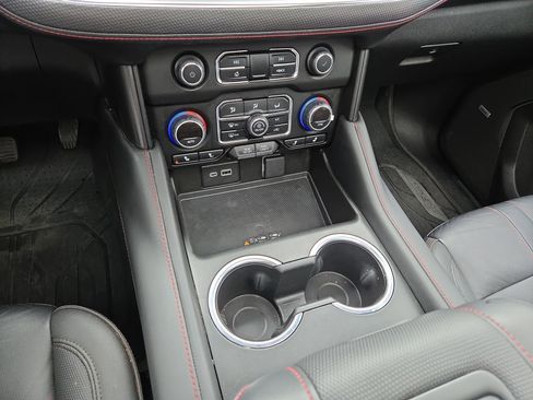 Used 2024 Chevrolet Tahoe RST image 22