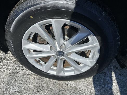 Used 2017 Nissan Rogue Sport S w/ S Appearance Package image 7