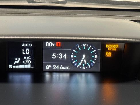 Used 2017 Subaru Forester 2.5i Premium w/ Protection Package #1 AWD/4WD image 27