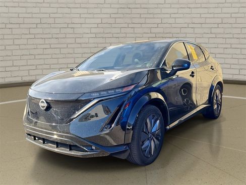 Used 2024 Nissan Ariya Evolve+ image 1