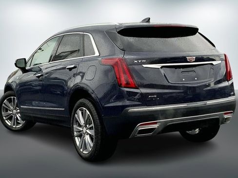 Used 2025 Cadillac XT5 Premium Luxury image 10