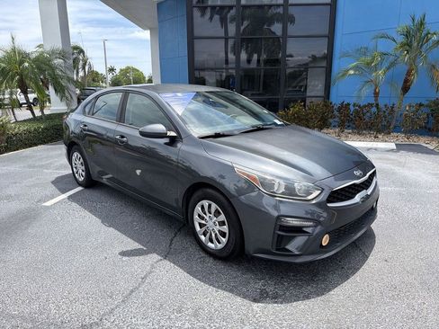 Used 2019 Kia Forte Sedan FWD image 18