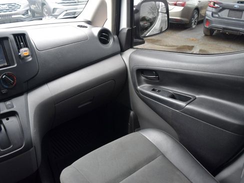 Used 2013 Nissan NV200 S w/ Cruise Control Pkg image 15