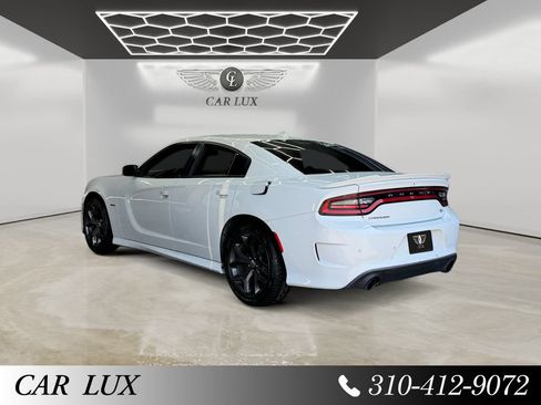 Used 2019 Dodge Charger R/T RWD image 3