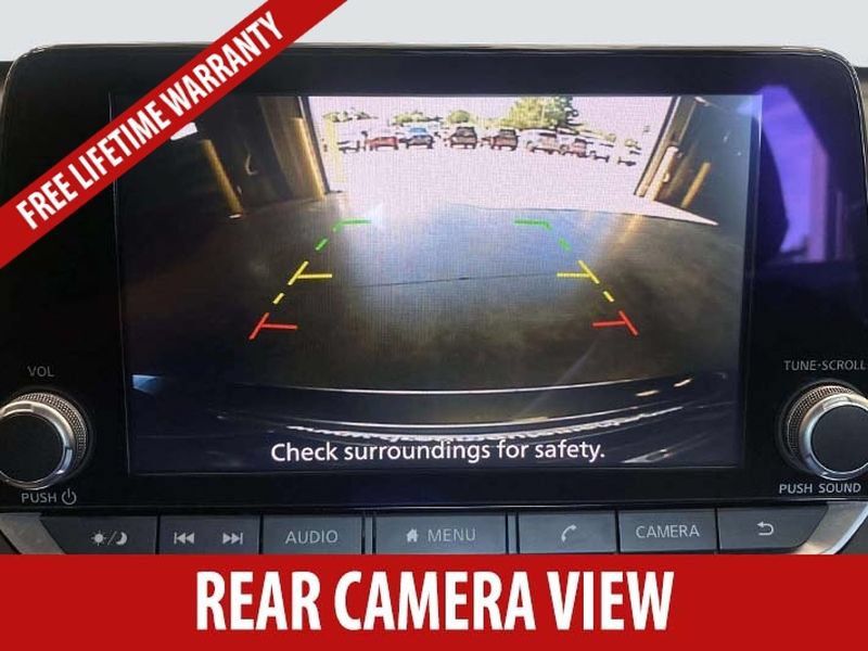Used 2025 Nissan Altima 2.5 SV FWD image 13
