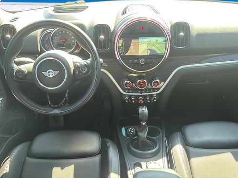 Used 2018 MINI Cooper Countryman S FWD image 11