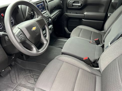 Used 2024 Chevrolet Silverado 1500 Custom image 7