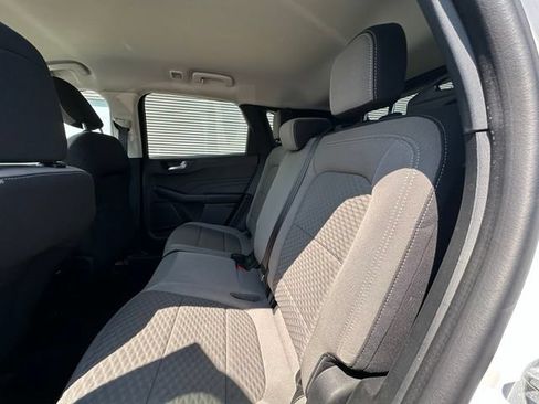 Used 2021 Ford Escape SE FWD image 31