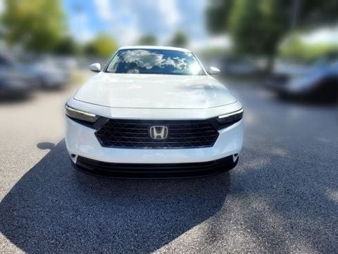 Used 2024 Honda Accord EX image 2
