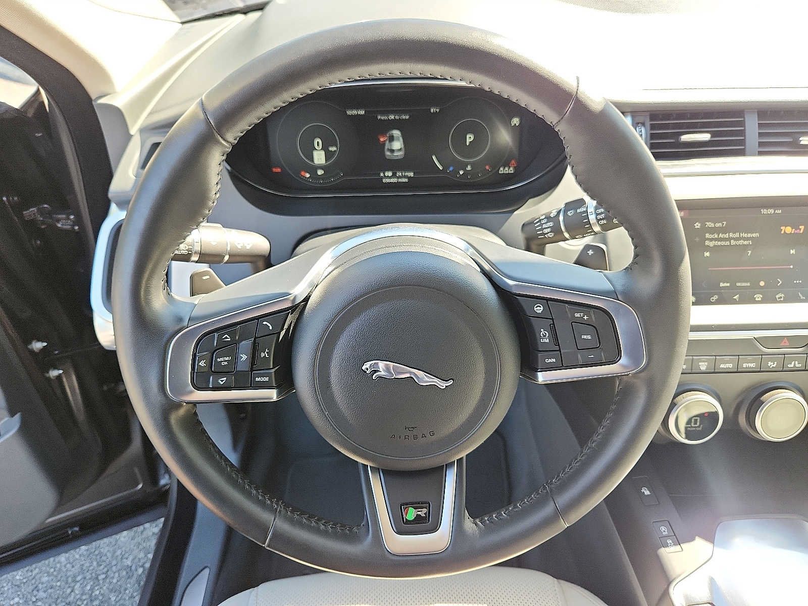 Used 2020 Jaguar E-PACE SE AWD/4WD image 19
