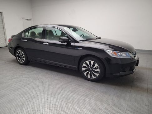 Used 2015 Honda Accord Touring image 11