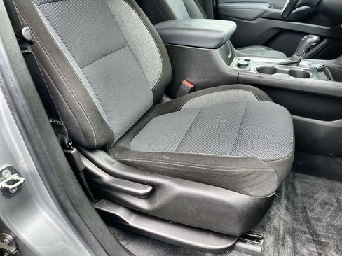 Used 2018 Chevrolet Traverse LT AWD/4WD image 26