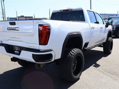 Used 2025 GMC Sierra 3500 Denali Ultimate AWD/4WD image 5