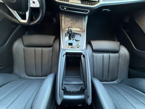 Used 2021 BMW X7 xDrive40i w/ Premium Package AWD/4WD image 52