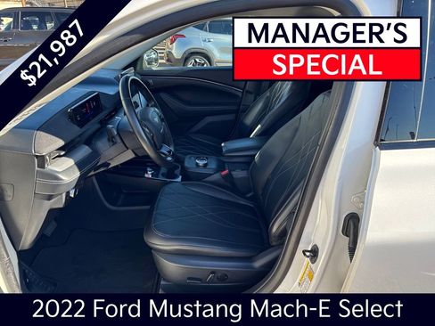 Used 2022 Ford Mustang Mach-E Select image 8