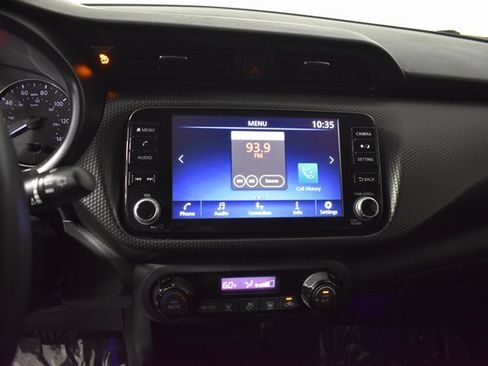 Used 2021 Nissan Kicks SV w/ Interior Electronics Package image 17